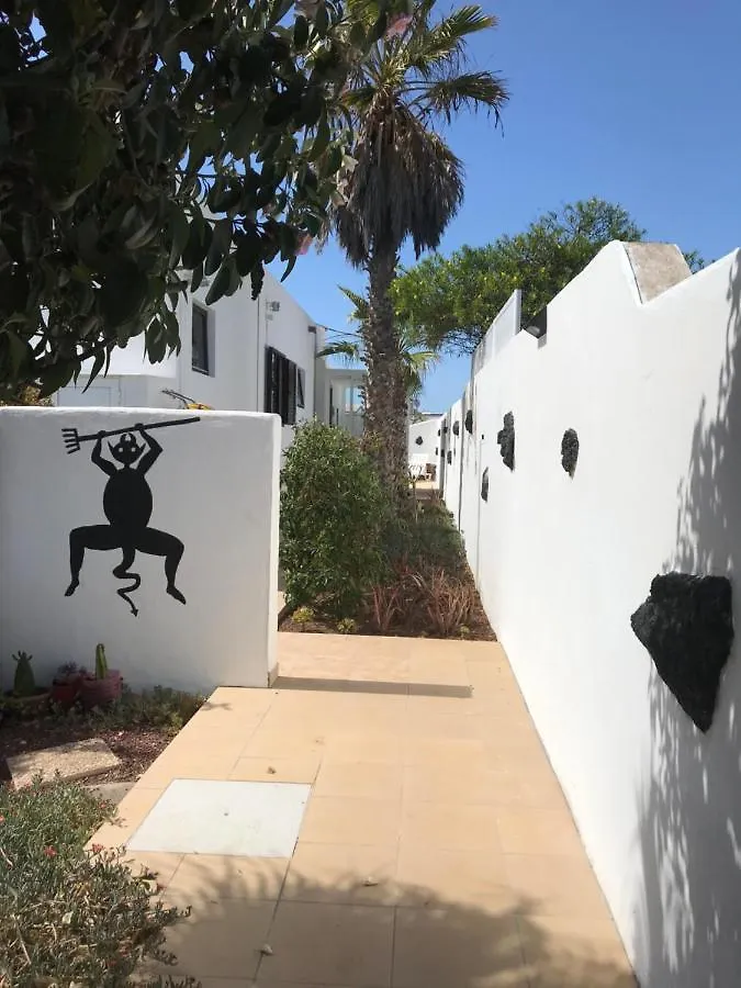 Artsy Casa Timanfaya, Playa Blanca 0*, Playa Blanca (Lanzarote) Spain